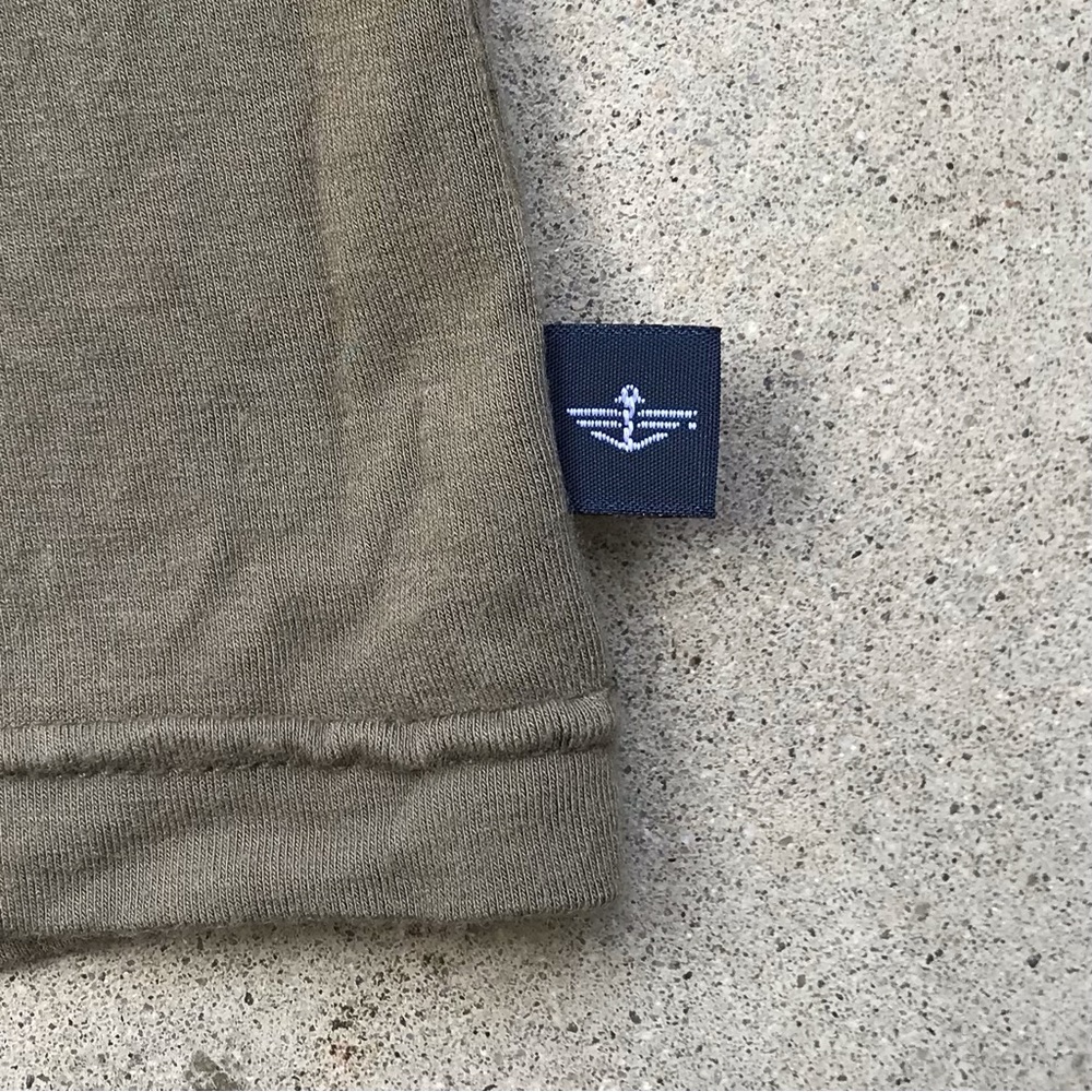 Dockers Bamboo/Spandex Tee Men’s size M - Picture 3 of 4